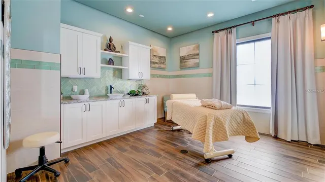 $635,000 | 9902 Craftsman Park Way, Palmetto, FL 34221