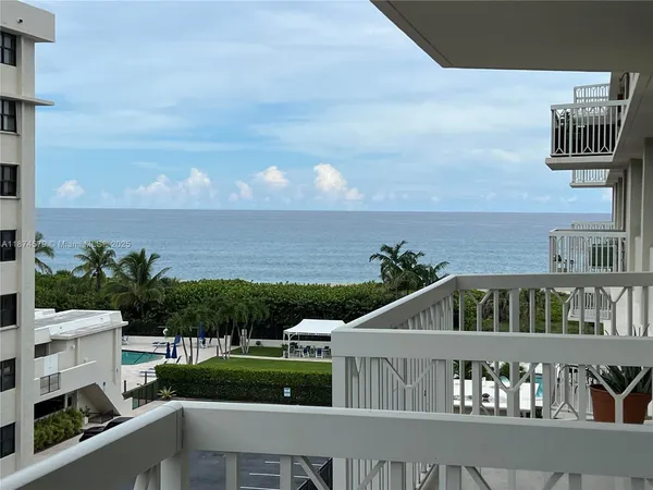 $3,500 | 125 South Ocean Avenue, Unit 603, Palm Beach Shores, FL 33404