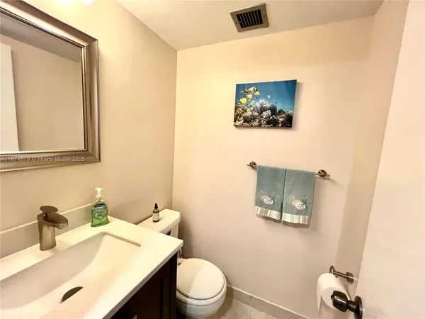 $3,500 | 125 South Ocean Avenue, Unit 603, Palm Beach Shores, FL 33404
