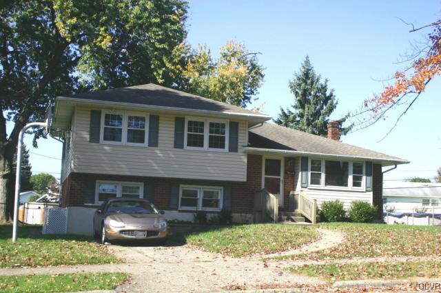 3143 Shakespeare Road Bethlehem, PA 18017 - Photo 1 of 14 Gallery Image 1