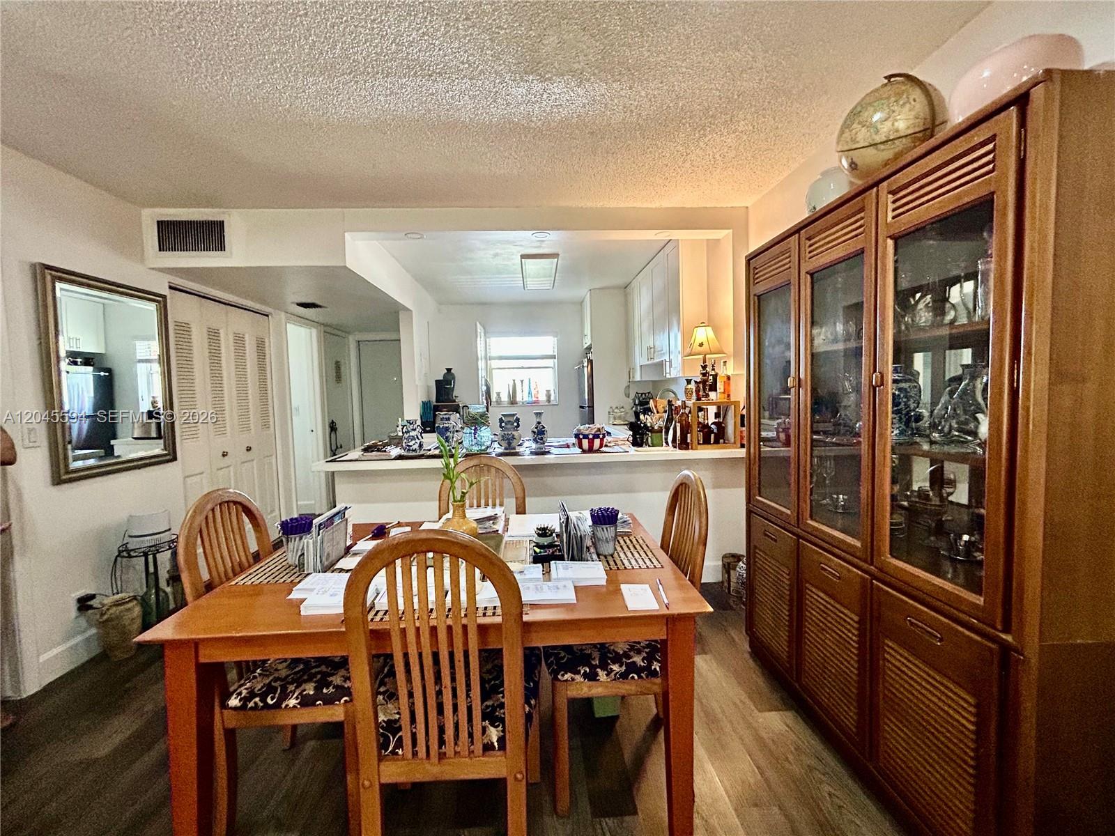 201 Berkley Road, Unit 104 Hollywood, FL 33024 - Photo 7 of 28