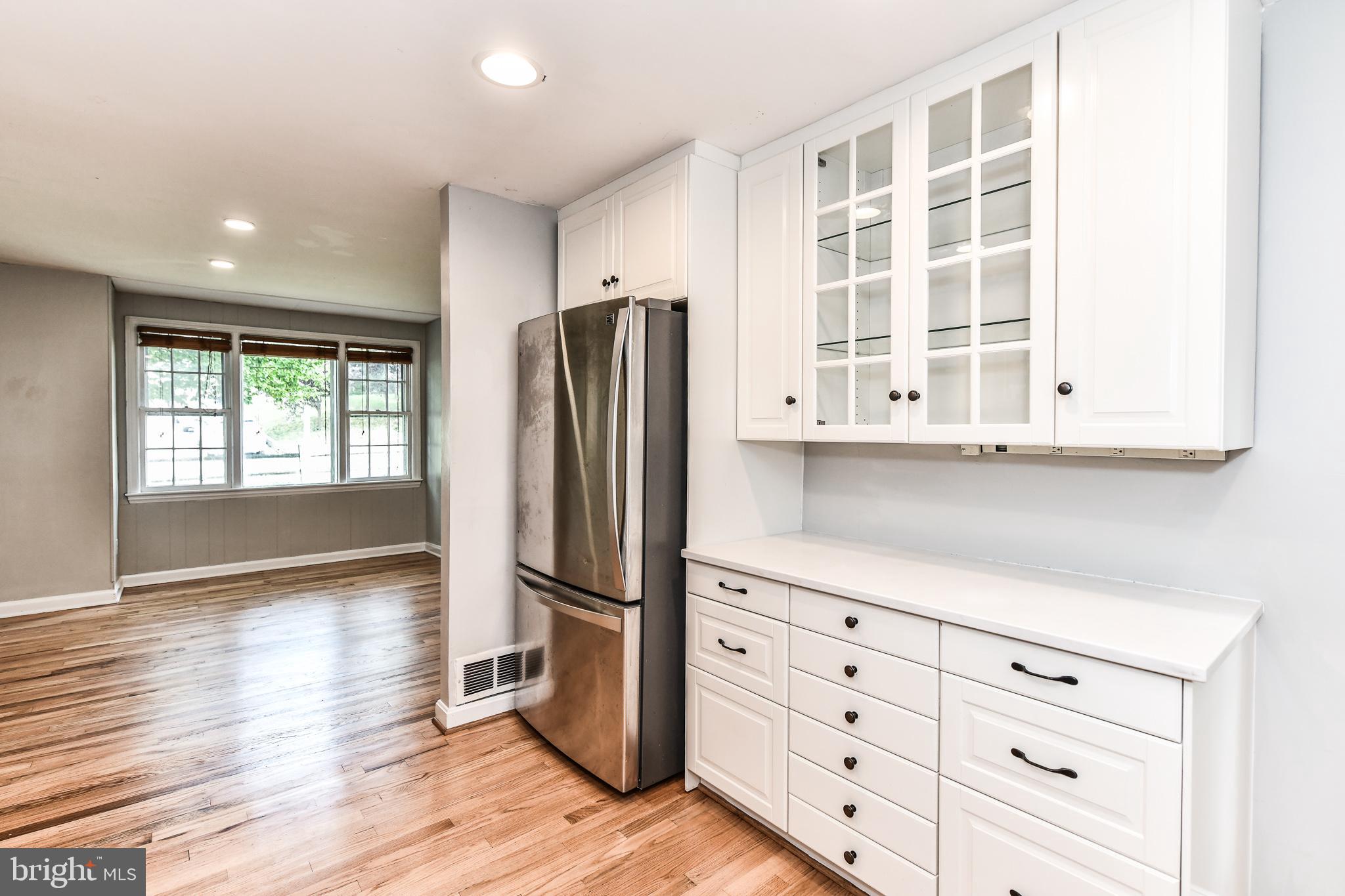 2522 Forest Glen Road Silver Spring, MD 20910 - Photo 14 of 63