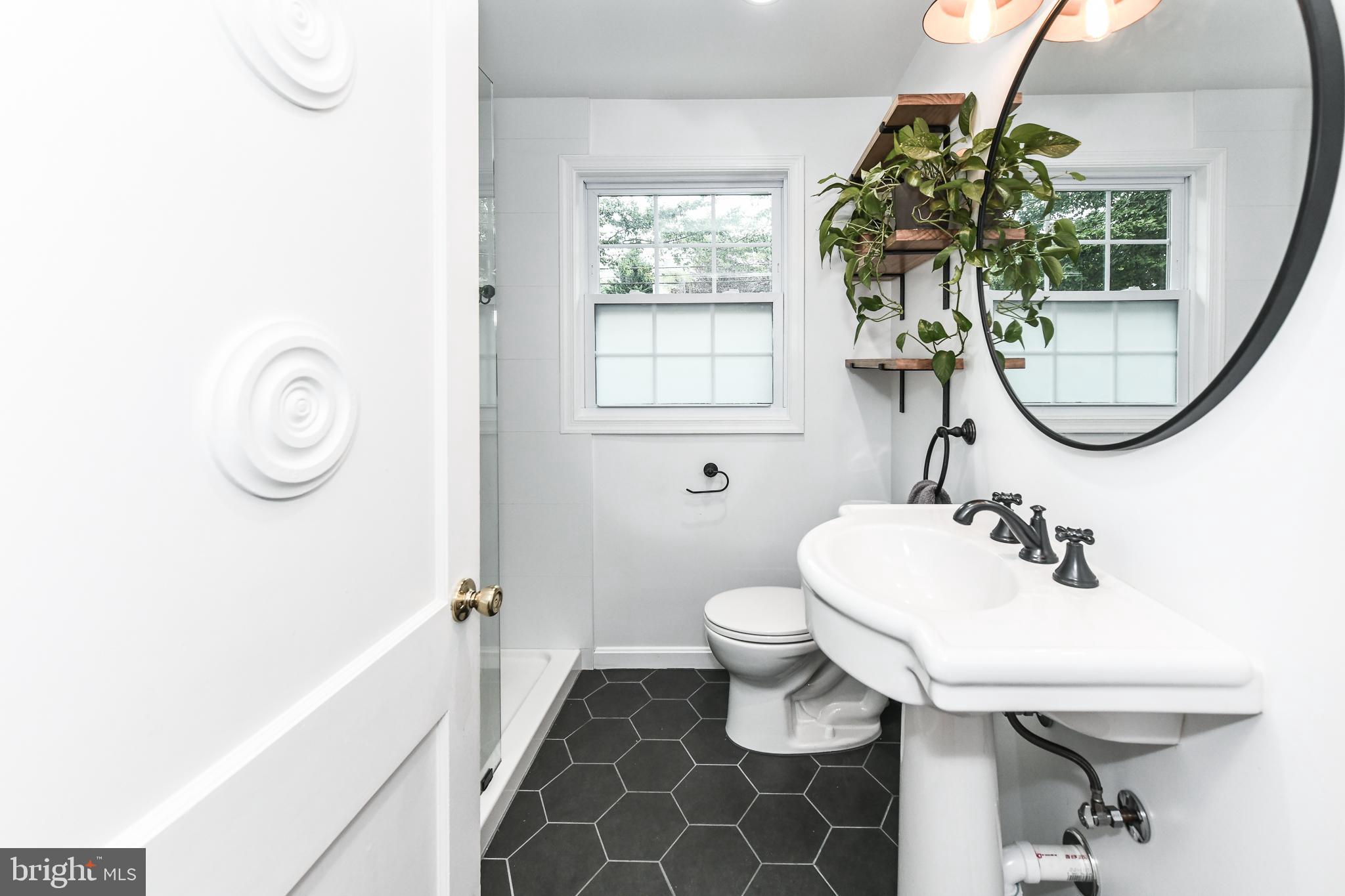 2522 Forest Glen Road Silver Spring, MD 20910 - Photo 24 of 63