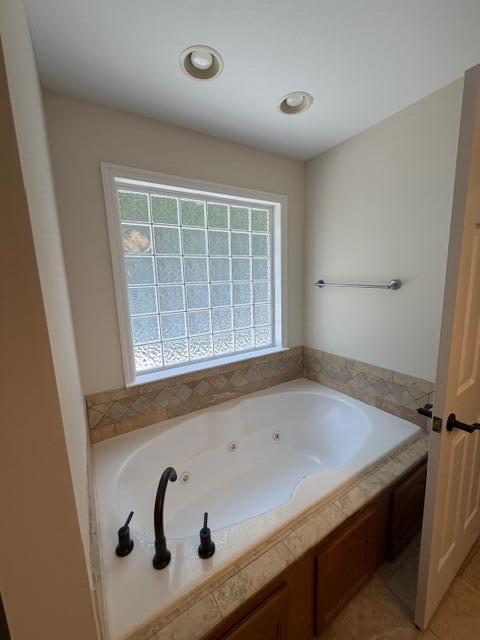 111 Will Ridge Drive Ringgold, GA 30736 - Photo 12 of 26 Jetted tub and separate shower