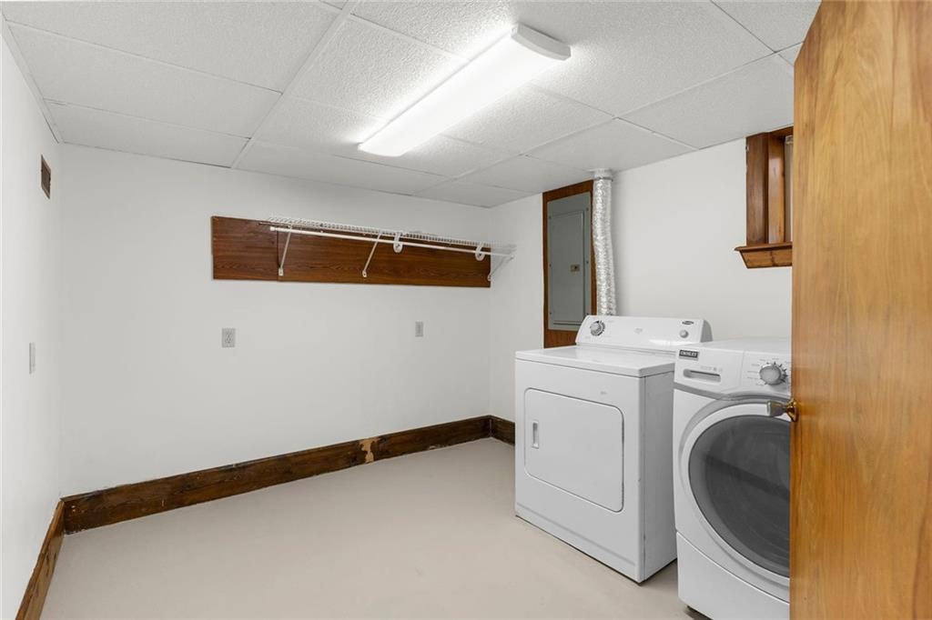 48 Kinsman Road Greenville, PA 16125 - Photo 33 of 42 a utility room with dryer and washer