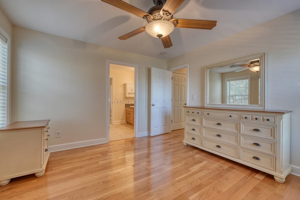 6129 Ruth Drive Young Harris, GA 30582 - Photo 14 of 50