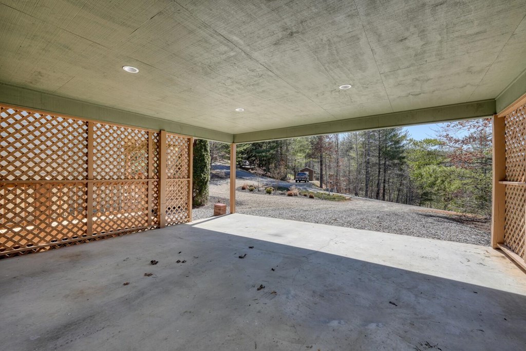 6129 Ruth Drive Young Harris, GA 30582 - Photo 48 of 50