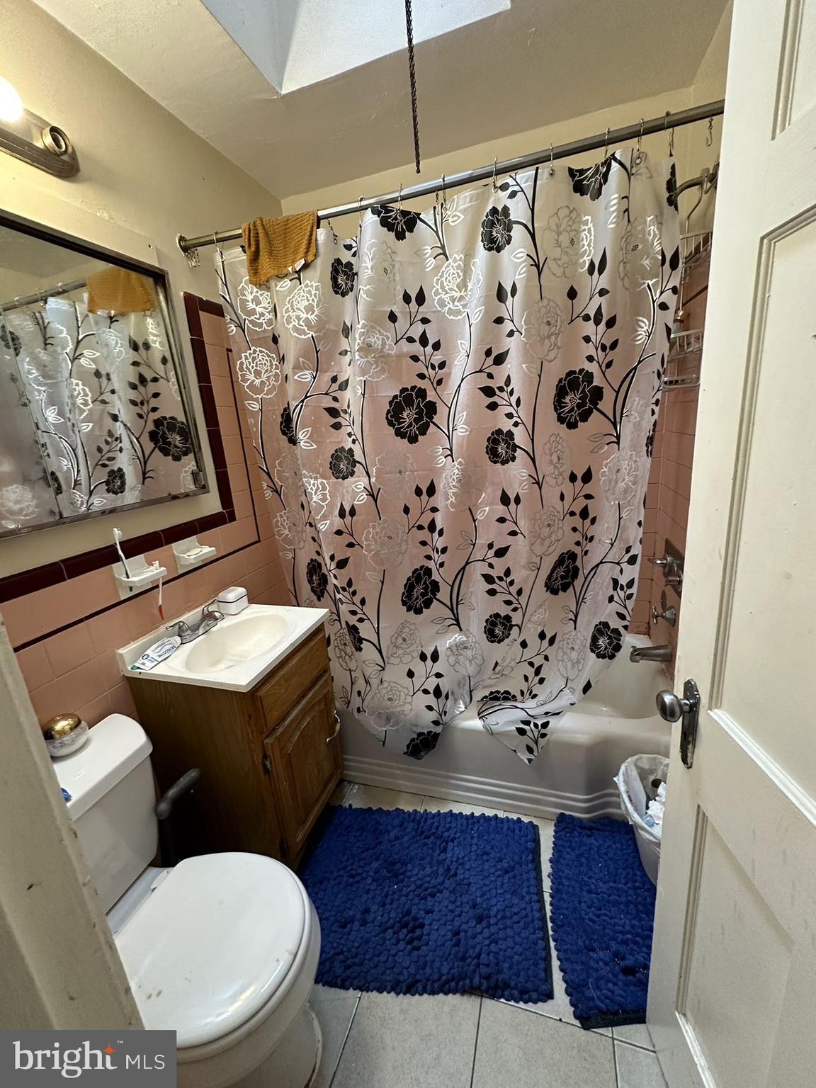 6002 Agusta Street Philadelphia, PA 19149 - Photo 4 of 9