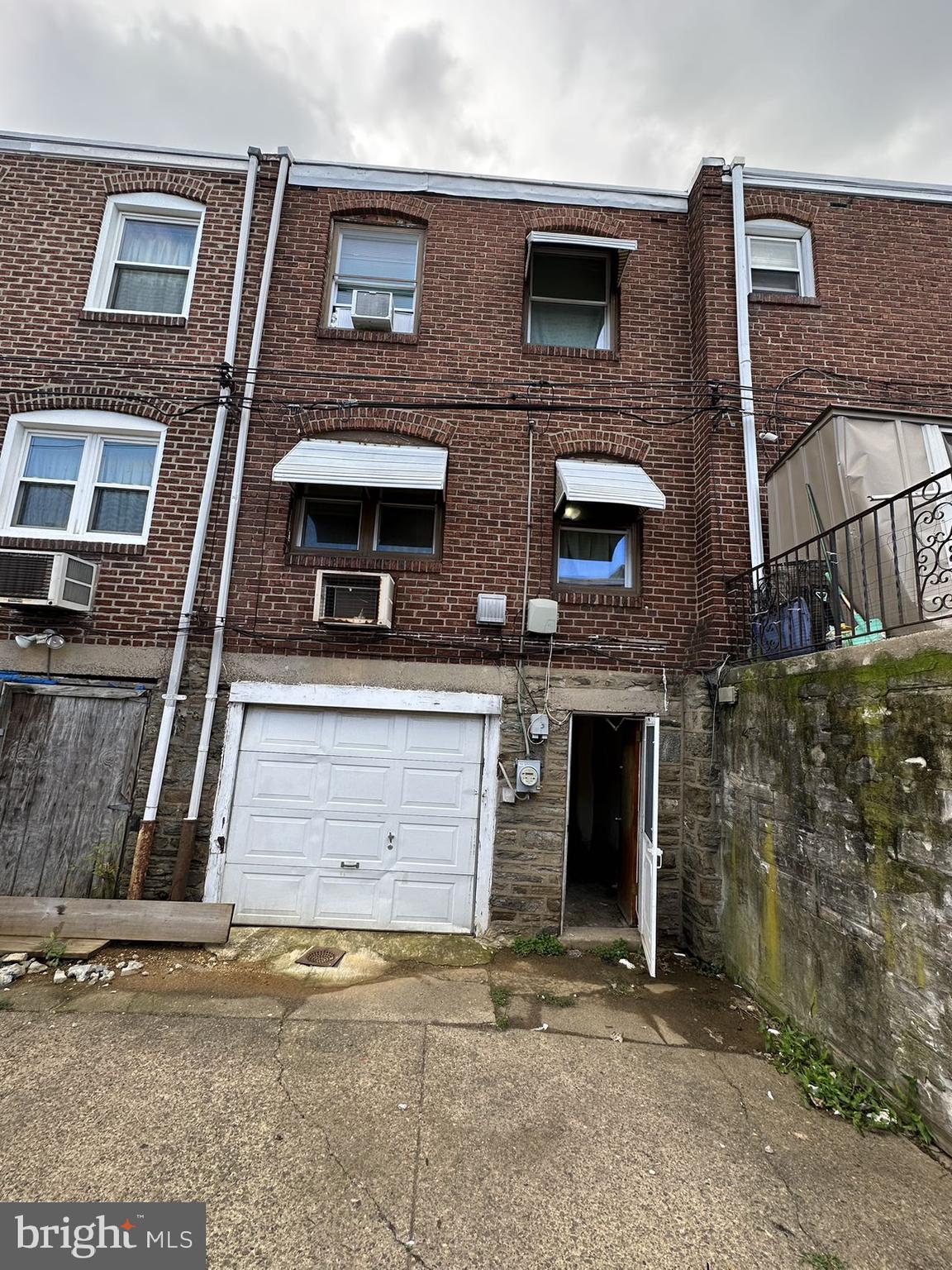 6002 Agusta Street Philadelphia, PA 19149 - Photo 9 of 9