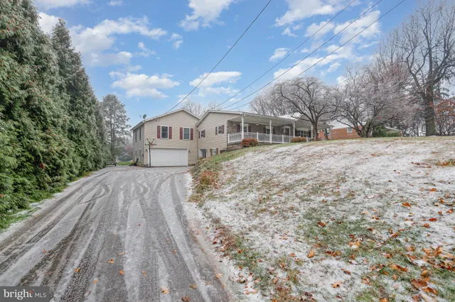 $367,500 | 1340 Windsor Road, Red Lion, PA 17356