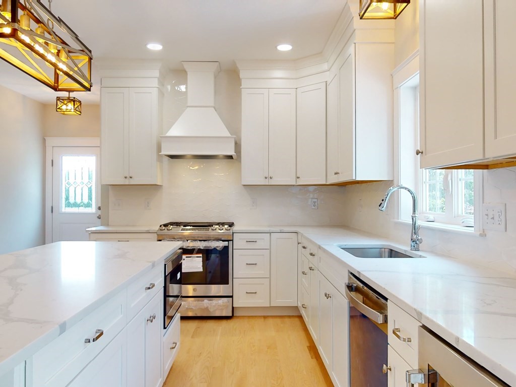 22 Forbes Road Hudson, MA 01749 - Photo 21 of 42 Gallery Image 21