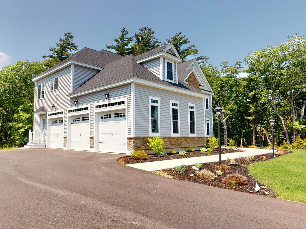 22 Forbes Road Hudson, MA 01749 - Photo 5 of 42 Gallery Image 5