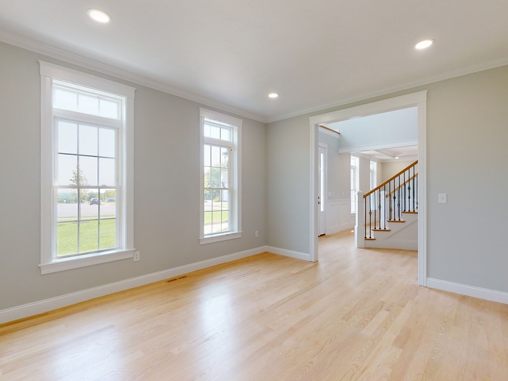 22 Forbes Road Hudson, MA 01749 - Photo 8 of 42 Gallery Image 8