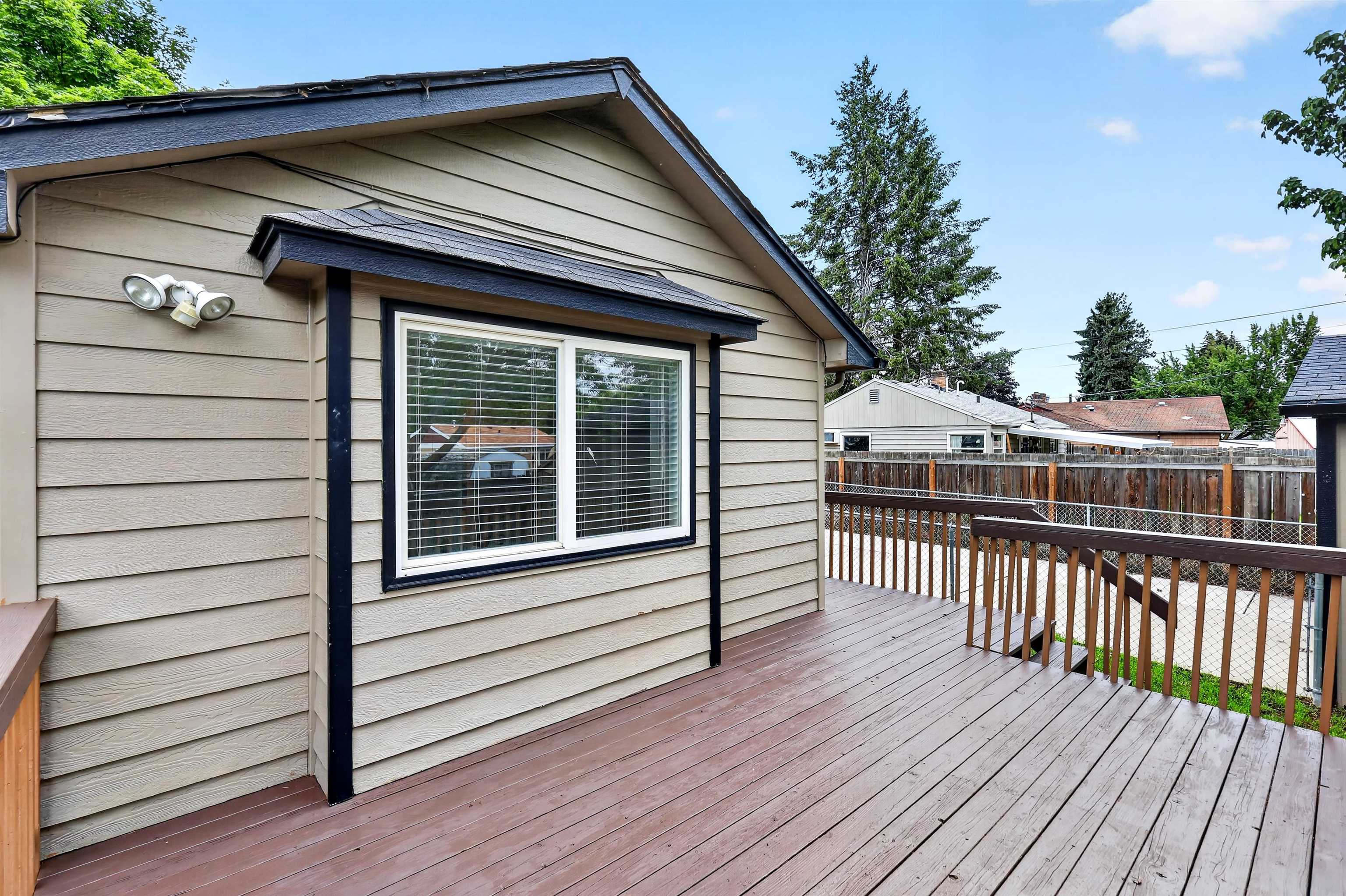 5603 North Lindeke Street Spokane, WA 99205 - Photo 24 of 34