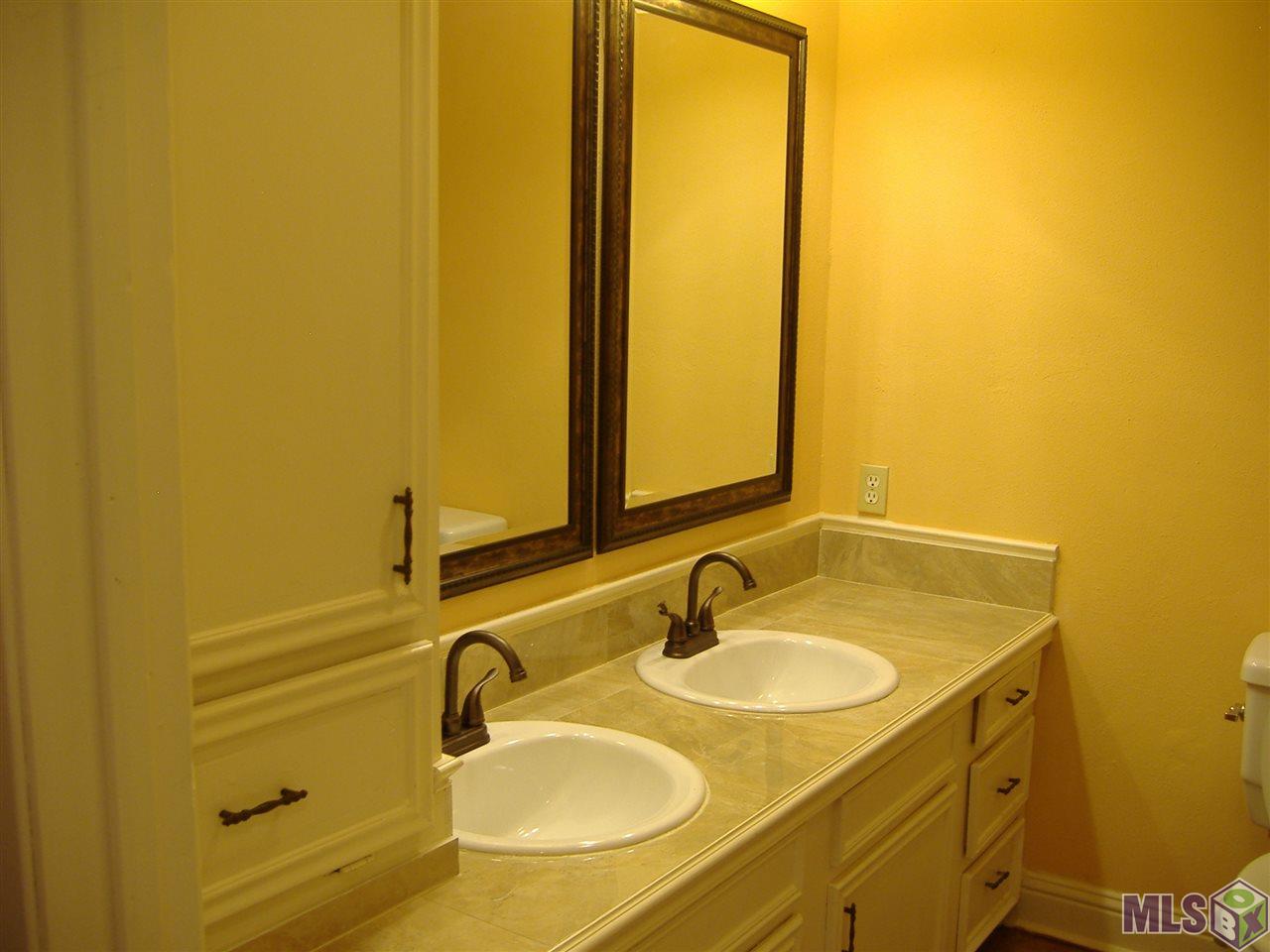 6230 Vale Street Baton Rouge, LA 70812 - Photo 11 of 22 Gallery Image 11