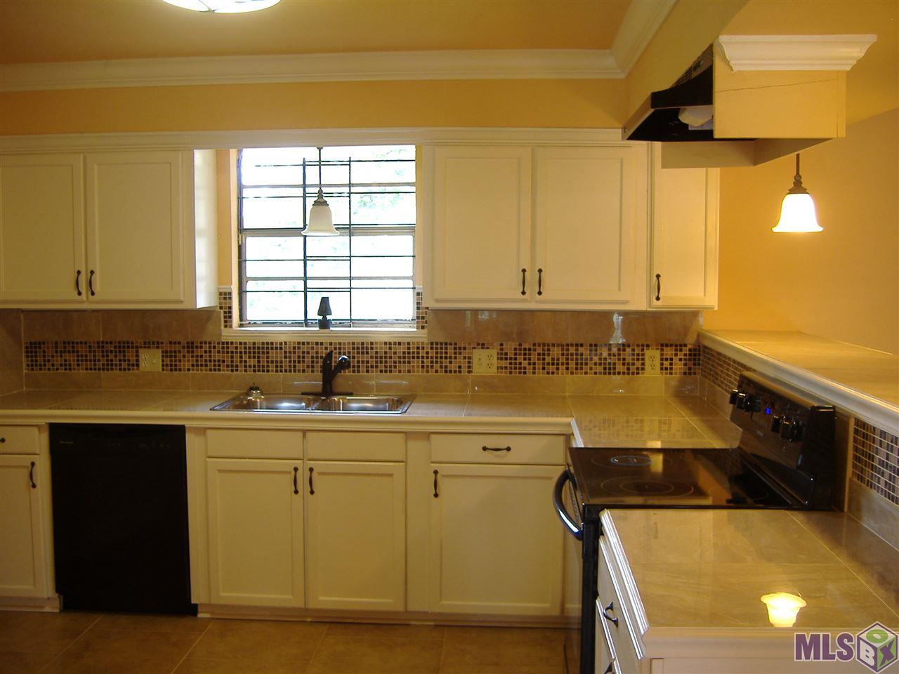 6230 Vale Street Baton Rouge, LA 70812 - Photo 5 of 22 Gallery Image 5