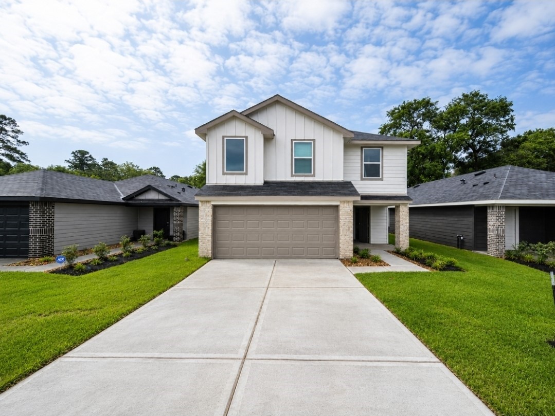 11679 Ruffian Drive Willis, TX 77318 - Photo 1 of 26
