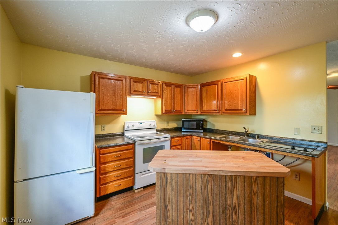 14 Connett Road The Plains, OH 45780 - Photo 4 of 36