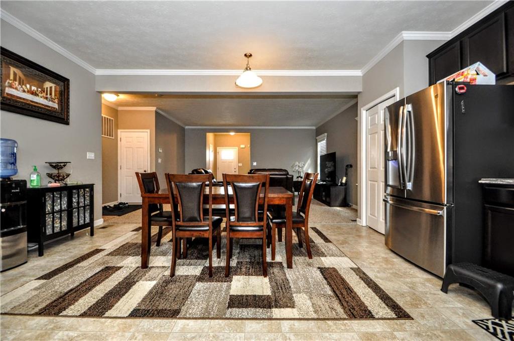 217 West Country Barn Road Houston, PA 15342 - Photo 5 of 23