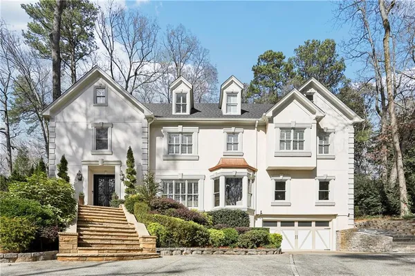 a front view of a residential houses