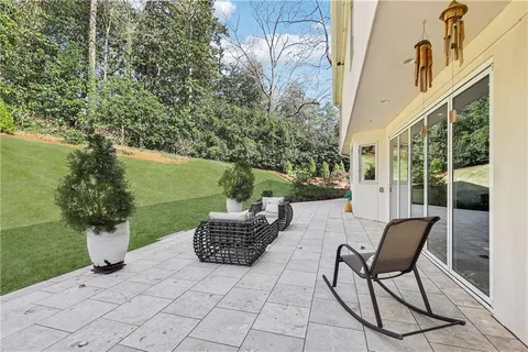 $1,675,000 | 1165 East Beechwood Drive, Atlanta, GA 30327
