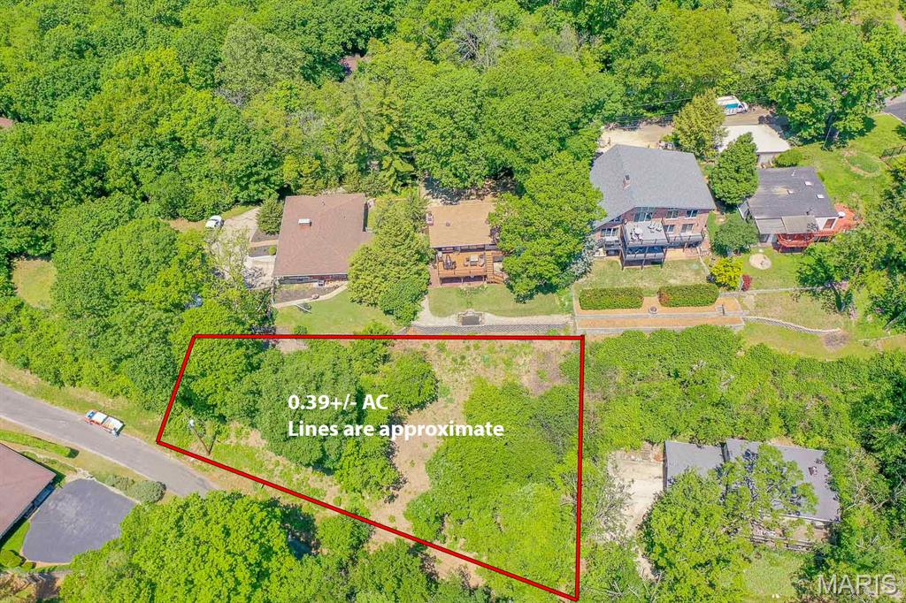 3100 Illini Trail Godfrey, IL 62035 - Photo 3 of 10