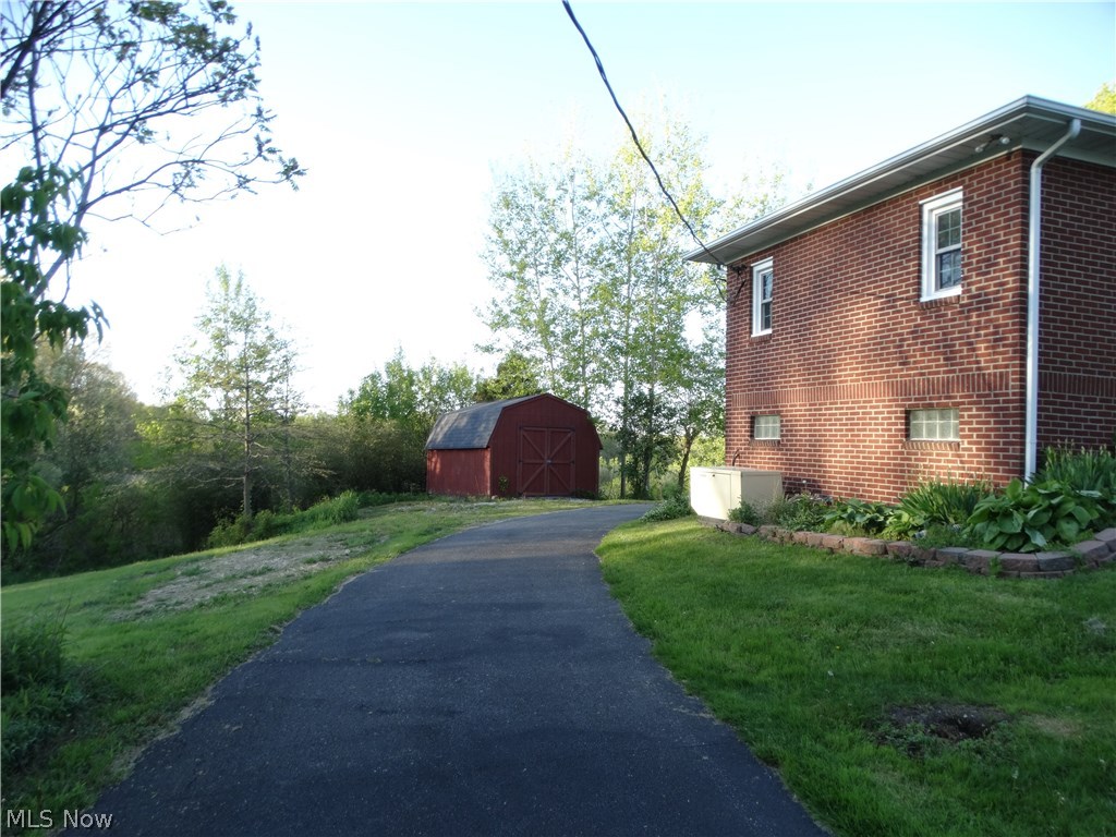 11218 Bartholomew Road Chagrin Falls, OH 44023 - Photo 28 of 29 Gallery Image 28