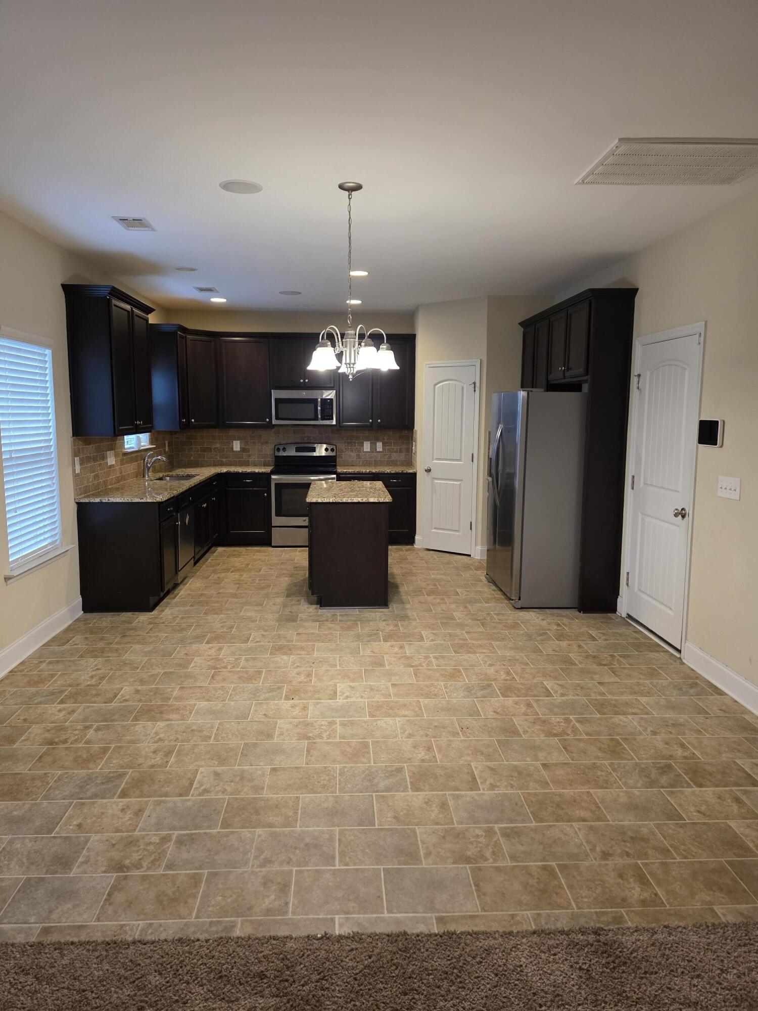 1338 York Drive Grovetown, GA 30813 - Photo 7 of 36 20250717_171411