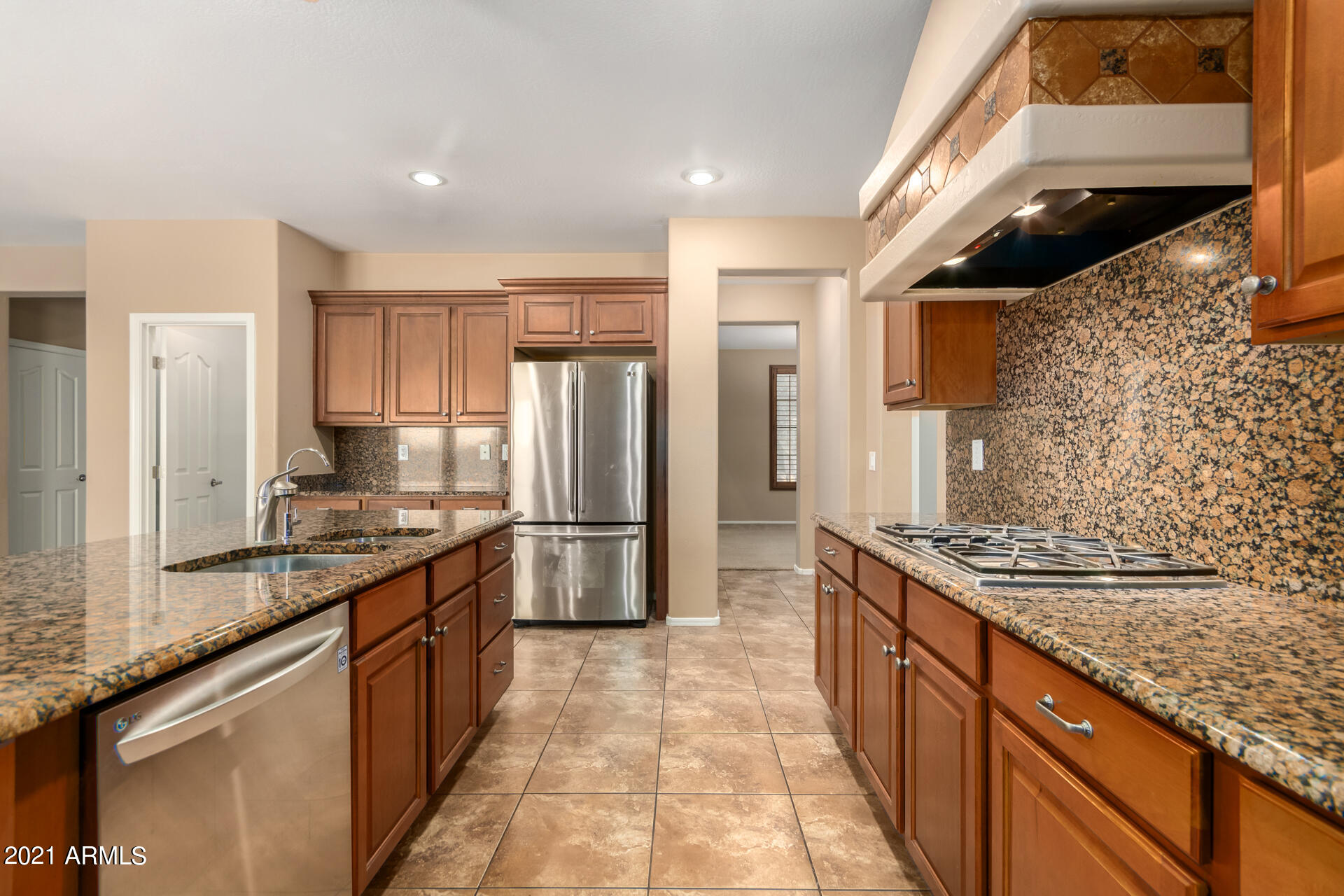1704 South Rochester Drive Gilbert, AZ 85295 - Photo 15 of 65 32-Rochester