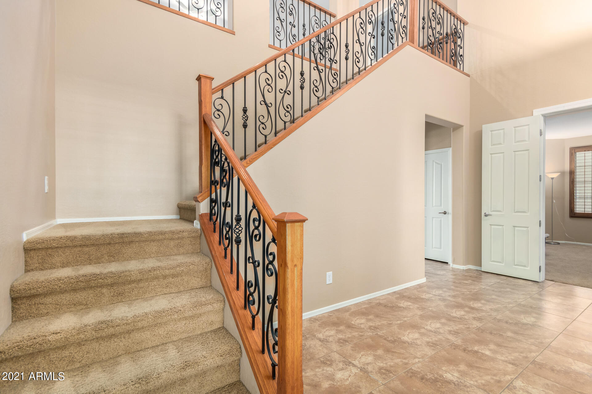 1704 South Rochester Drive Gilbert, AZ 85295 - Photo 3 of 65 34-Rochester