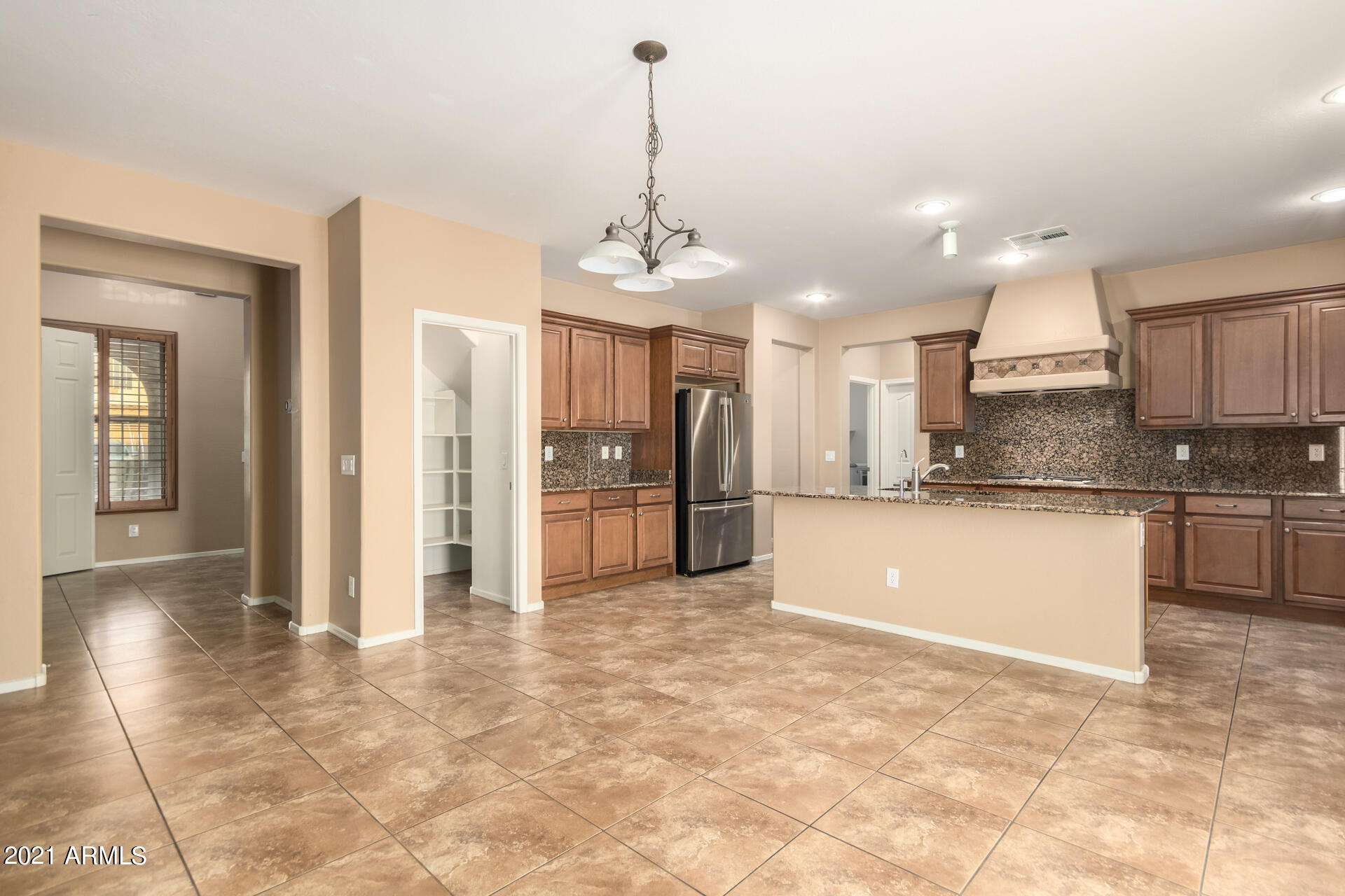 1704 South Rochester Drive Gilbert, AZ 85295 - Photo 10 of 65 19-Rochester