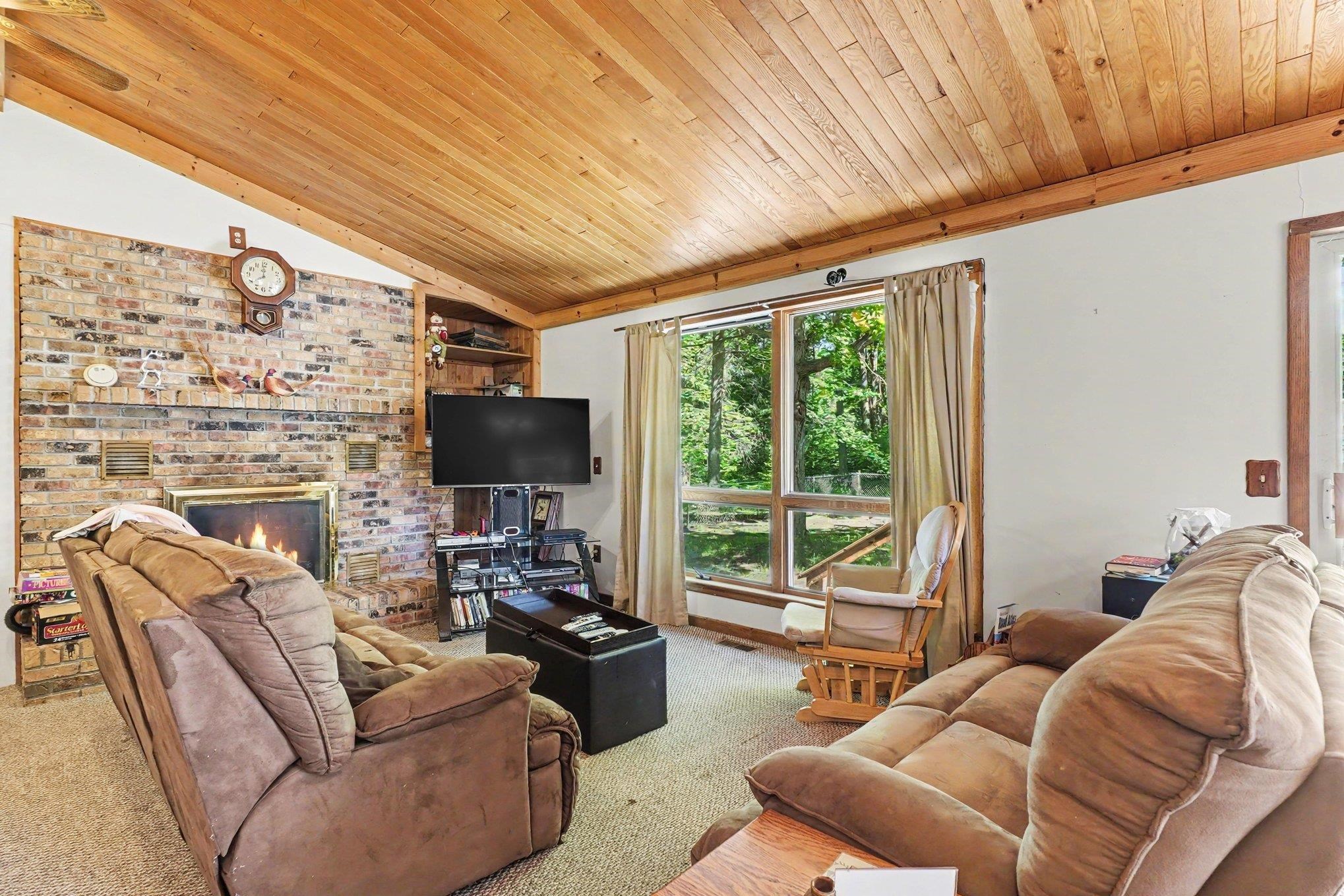 5771 Townhall Road Hale, MI 48739 - Photo 11 of 33 1947124-fb420df8-fc3a-43f0-a601-74f78f1835b1.JPG