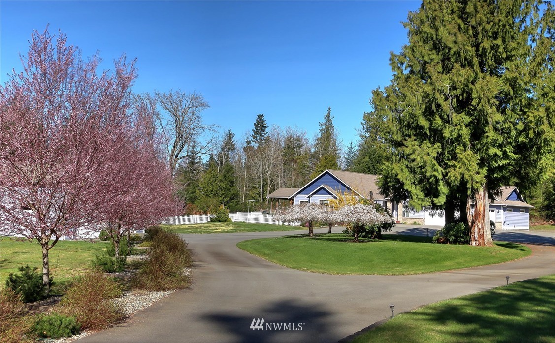 16249 Olympic View Road Northwest Silverdale, WA 98383 - Photo 4 of 25 Gallery Image 4