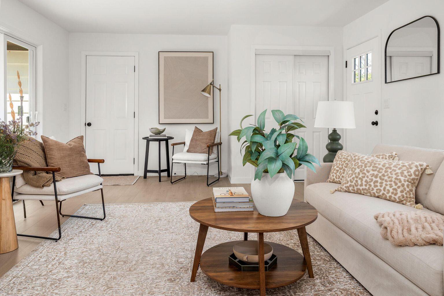 2285 North 166th Street Brookfield, WI 53005 - Photo 11 of 53 Living Room