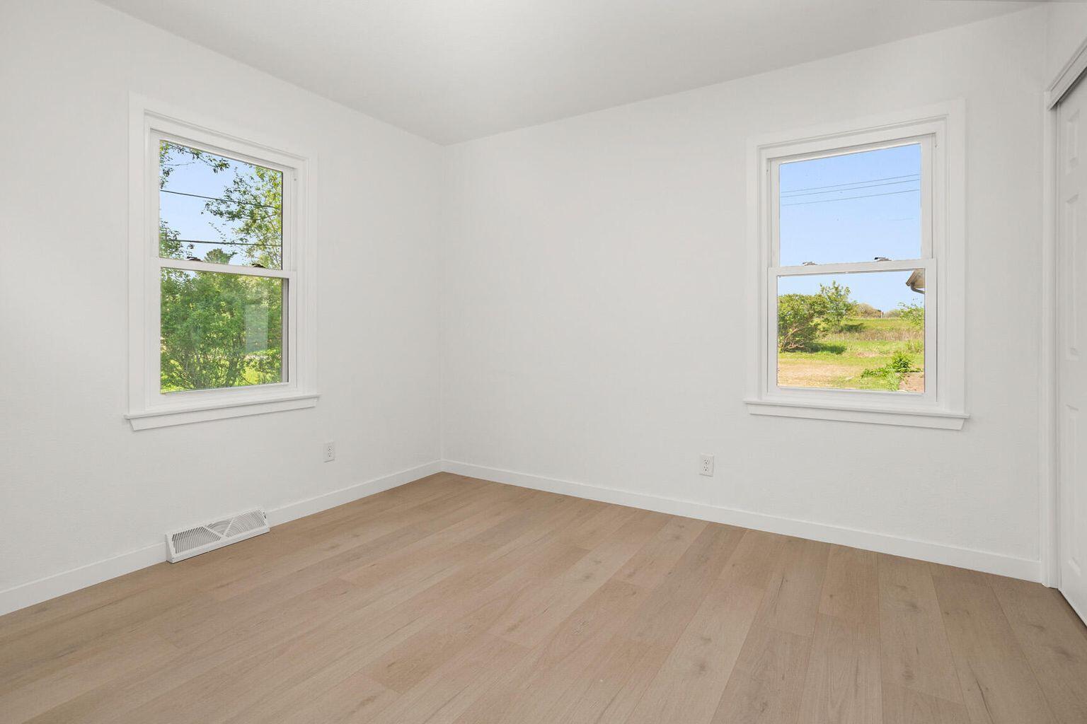 2285 North 166th Street Brookfield, WI 53005 - Photo 29 of 53 Bed 3