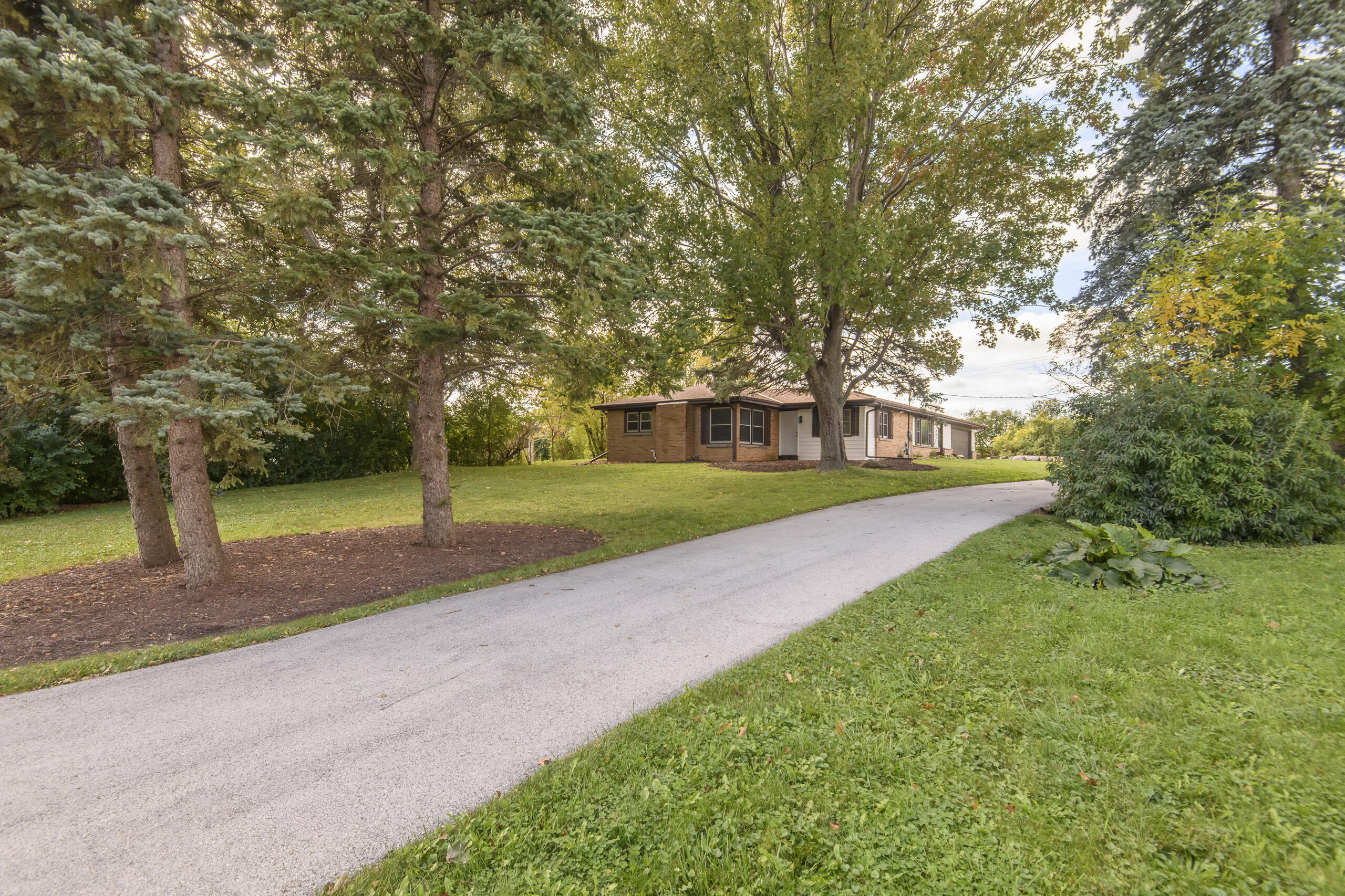 2285 North 166th Street Brookfield, WI 53005 - Photo 46 of 53 166th St Entrance
