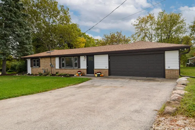 $535,000 | 2285 North 166th Street, Brookfield, WI 53005