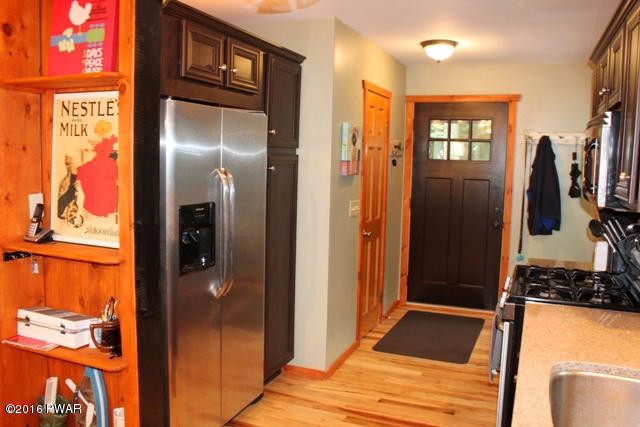 116 Ridge Road Lake Ariel, PA 18436 - Photo 13 of 36 19 Kitchen e