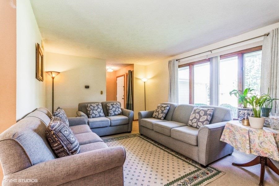 3829 Badger Road Rockford, IL 61114 - Photo 6 of 15 Gallery Image 6