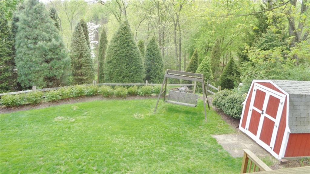 5075 West Harbison Road Pittsburgh, PA 15276 - Photo 9 of 21 Gallery Image 9
