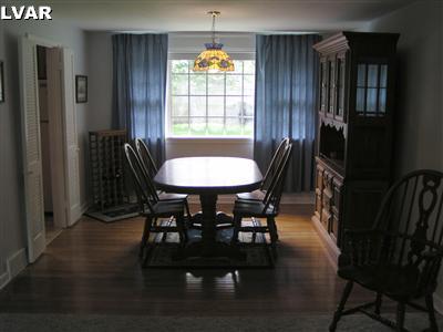 2735 Whitewood Road Bethlehem, PA 18017 - Photo 9 of 20 Dining room