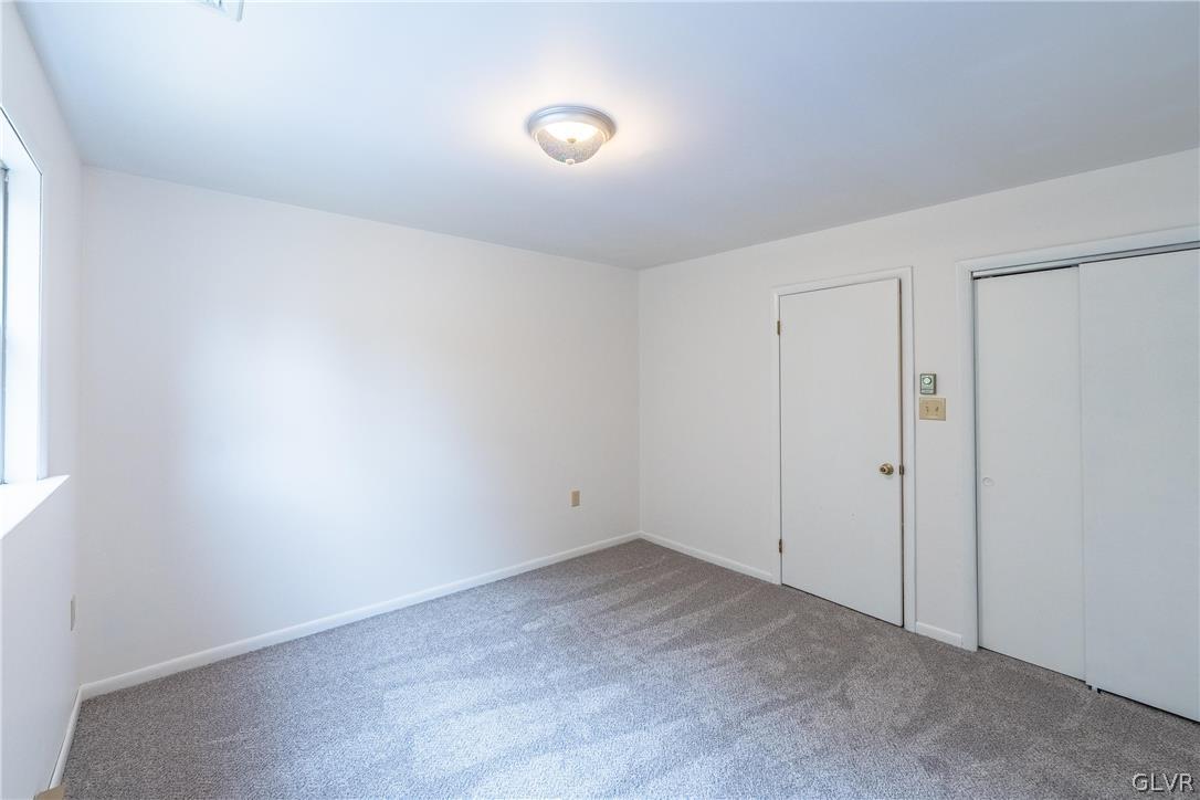 1011 Oldstone Road Allentown, PA 18103 - Photo 35 of 46 Gallery Image 35