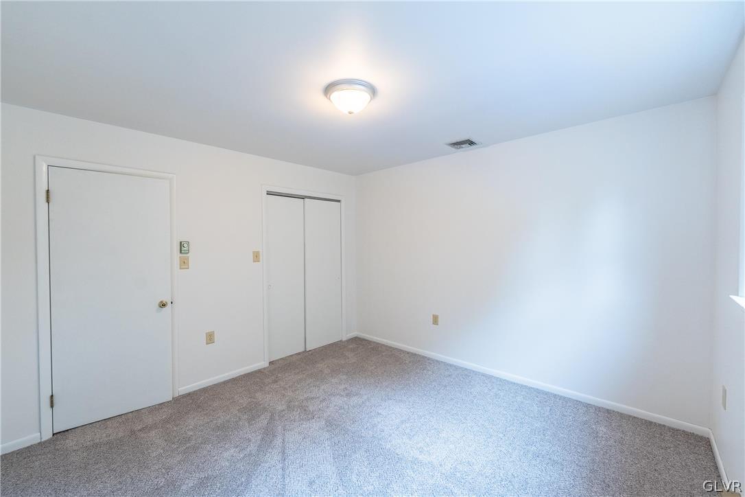 1011 Oldstone Road Allentown, PA 18103 - Photo 36 of 46 Gallery Image 36