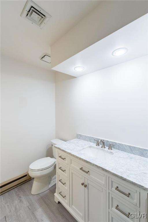 1011 Oldstone Road Allentown, PA 18103 - Photo 37 of 46 Hall Bath