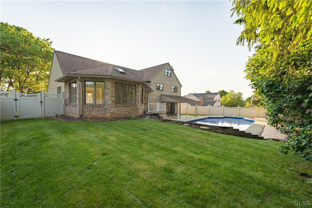 1011 Oldstone Road Allentown, PA 18103 - Photo 43 of 46 Gallery Image 43
