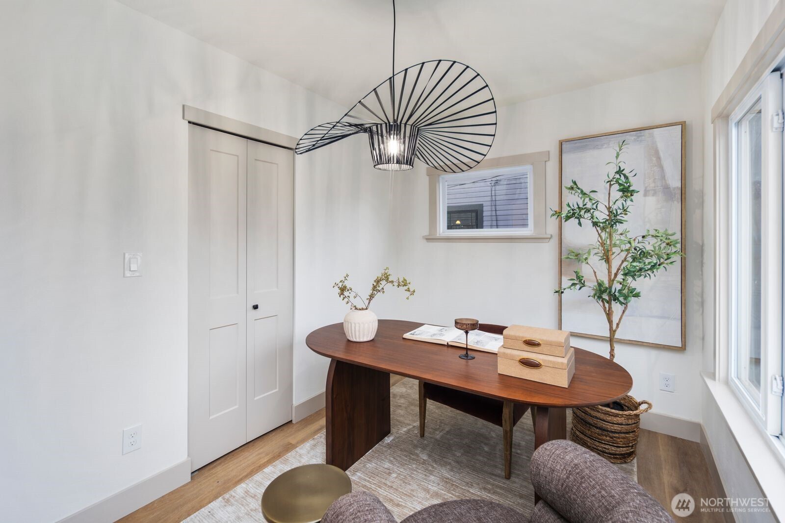 817 26th Avenue Seattle, WA 98122 - Photo 7 of 34