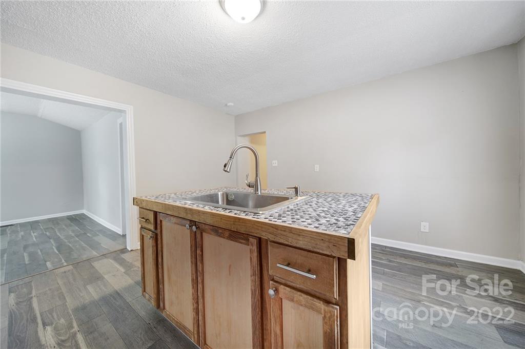 733 Mutual Road Gastonia, NC 28052 - Photo 13 of 25 Gallery Image 13