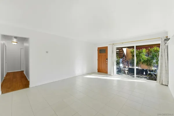 $2,885 | 575 7th Street, Unit 104, Imperial Beach, CA 91932