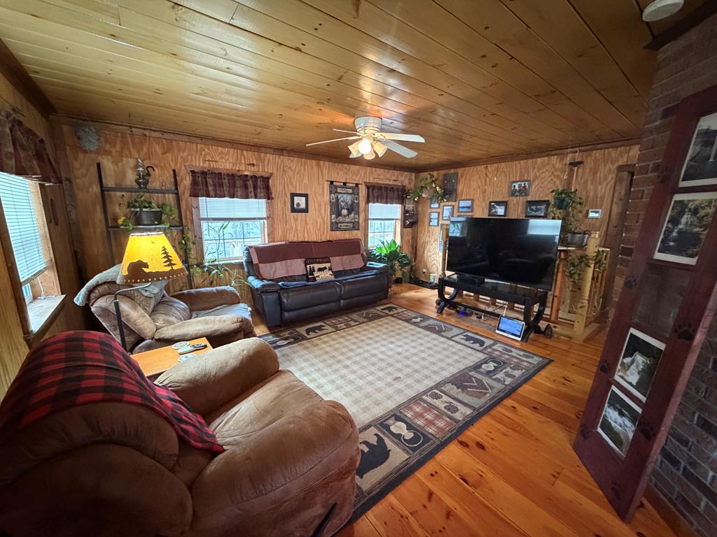 636 Bear Paw Trail Blue Ridge, GA 30513 - Photo 25 of 79