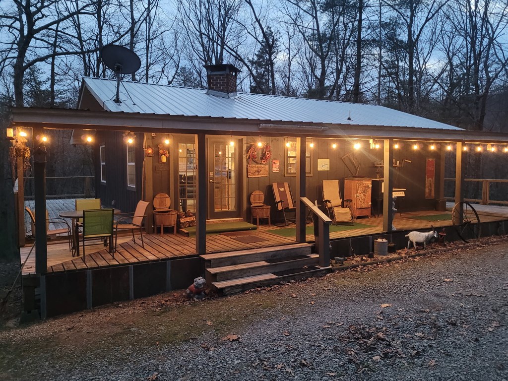 636 Bear Paw Trail Blue Ridge, GA 30513 - Photo 9 of 79